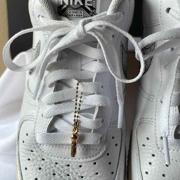 Nike Air Force One’s Men’s Size 9.5 50 Years of Hip Hop Nike AF1 Classics White - Picture 7 of 13